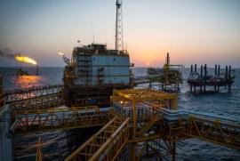 Giá dầu thô mất 30%, giảm xuống dưới 28 USD khi thỏa thuận OPEC sụp đổ
