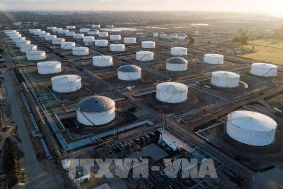 Giá dầu giảm ba phiên liên tiếp